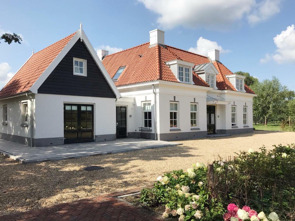 B&B Reeburg Осткапеле Екстериор снимка