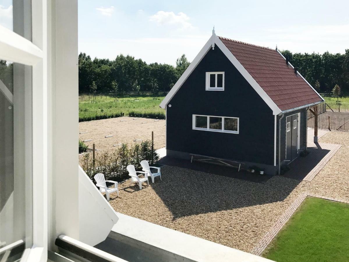 B&B Reeburg Осткапеле Екстериор снимка